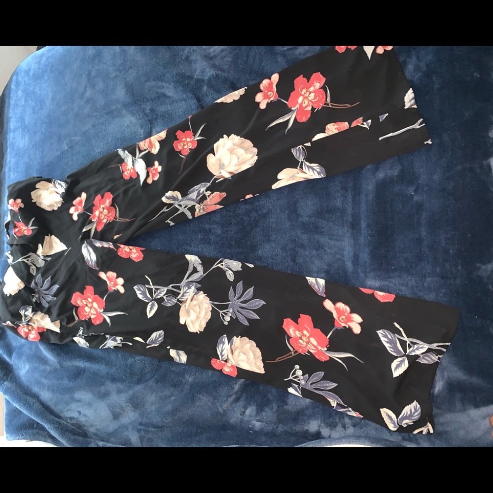 Jumpsuit - Picture 2 of 4